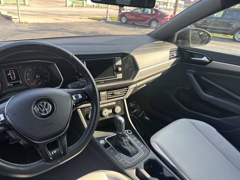Used 2019 Volkswagen Jetta R-Line FWD image 23