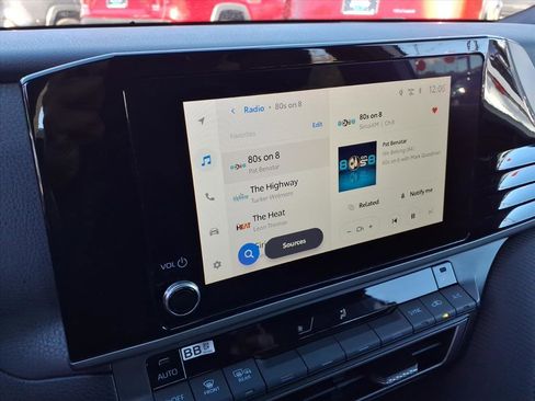 Certified 2025 Toyota Camry SE image 20