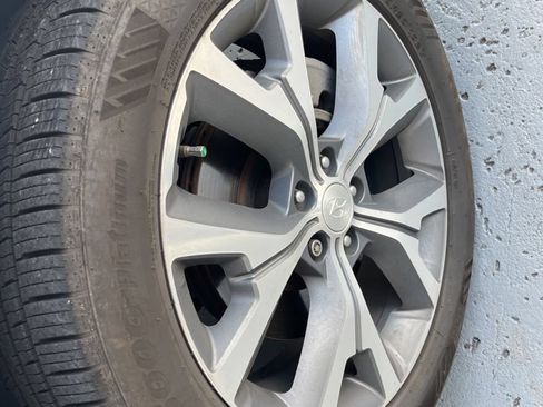 Used 2021 Hyundai Palisade SEL w/ Premium Package FWD image 14