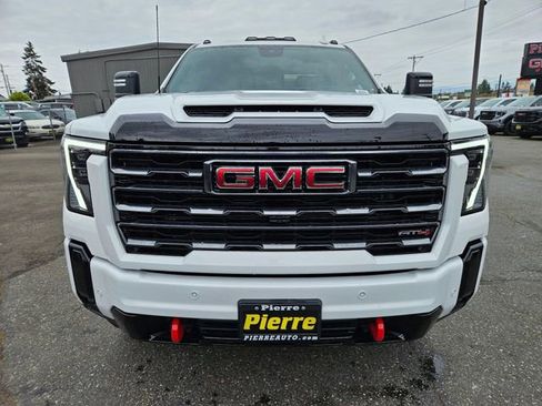 New 2026 GMC Sierra 2500 AT4 w/ AT4 Premium Plus Package AWD/4WD image 8