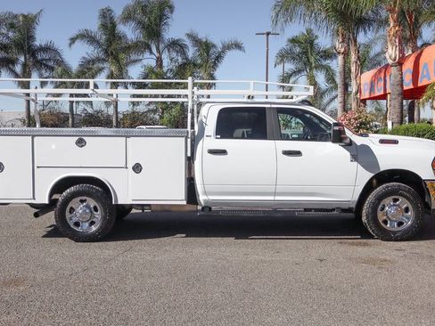 Used 2024 RAM 3500 SLT w/ Quick Order Package 2GG SLT image 11