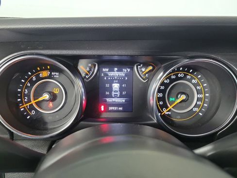 Used 2022 Jeep Wrangler Unlimited Sport AWD/4WD image 17