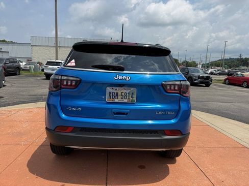 Used 2023 Jeep Compass Limited AWD/4WD image 5