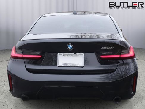 Used 2026 BMW 330i Sedan w/ M Sport Package image 6