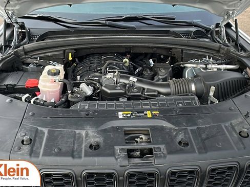 Used 2024 Jeep Grand Cherokee L Altitude image 33