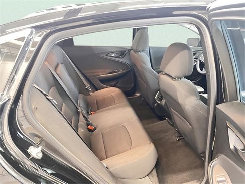 Used 2021 Chevrolet Malibu LT image 6