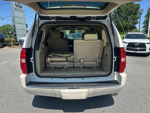 Used 2012 Chevrolet Tahoe LTZ AWD/4WD image 15