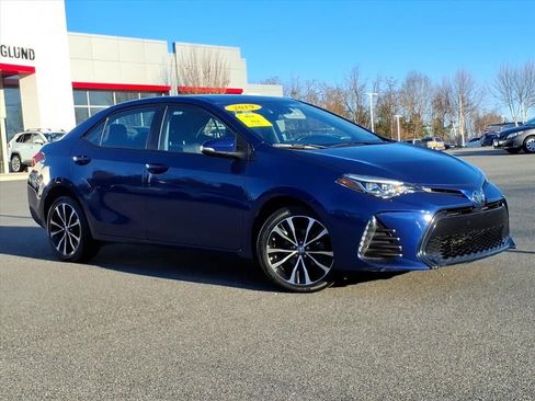 Used 2019 Toyota Corolla SE w/ SE Premium Package image 1