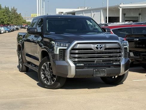 Used 2024 Toyota Tundra Limited AWD/4WD image 2