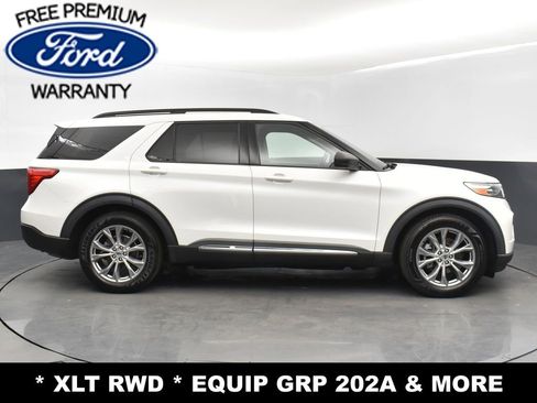Used 2020 Ford Explorer XLT w/ Equipment Group 202A image 25