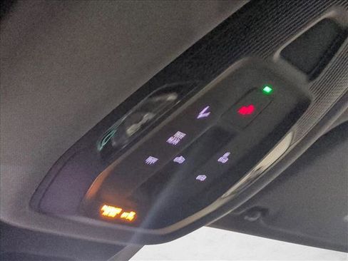 New 2025 Audi Q5 Premium Plus image 17