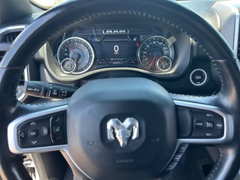 Used 2022 RAM 1500 Big Horn RWD image 9