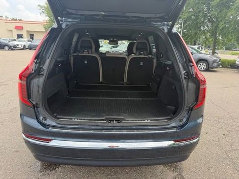 Used 2026 Volvo XC90 B6 Plus w/ Protection Package Premier AWD/4WD image 13