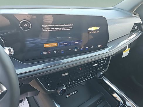 New 2026 Chevrolet Suburban RST w/ RST Capability Package image 25