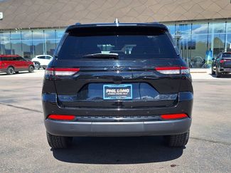 Used 2024 Jeep Grand Cherokee Limited w/ Black Appearance Package AWD/4WD video 4
