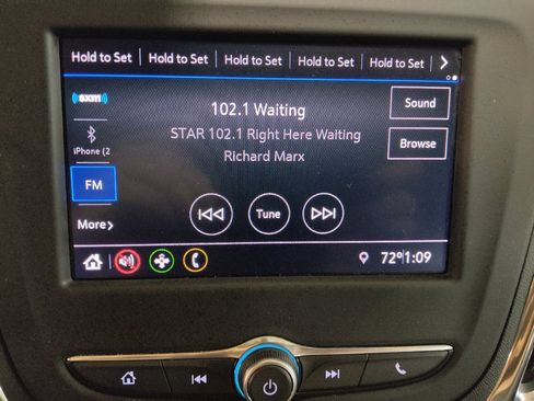 Used 2021 Chevrolet Equinox LT FWD image 25