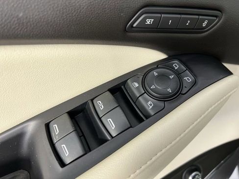 Certified 2022 Buick Enclave Premium w/ Experience Buick Package image 24