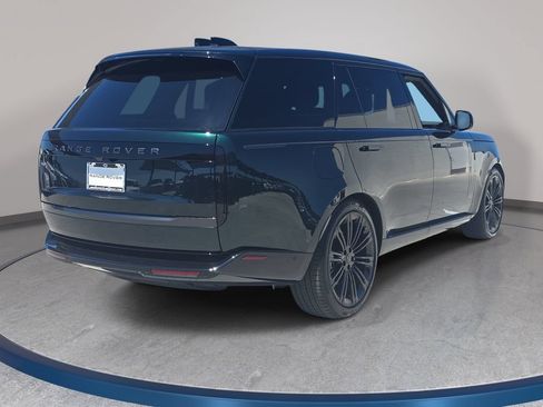 Certified 2026 Land Rover Range Rover Long Wheelbase SE AWD/4WD image 5