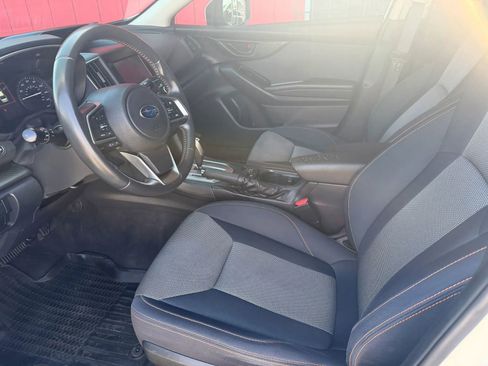 Used 2018 Subaru Crosstrek 2.0i Premium AWD/4WD image 9