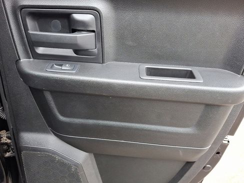 Used 2019 RAM 1500 Express w/ Express Value Package image 14