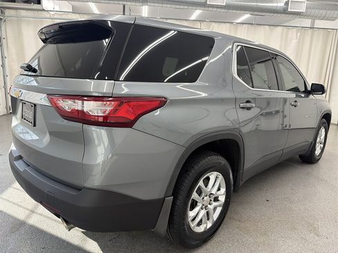 Used 2018 Chevrolet Traverse LS AWD/4WD image 5