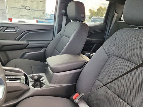 New 2026 GMC Canyon Elevation w/ Technology Package image 12