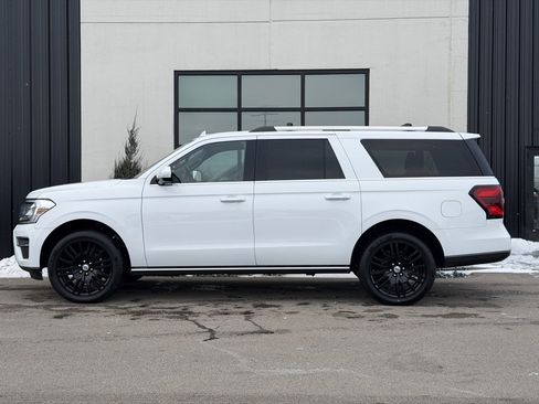 Used 2024 Ford Expedition Max Limited image 2