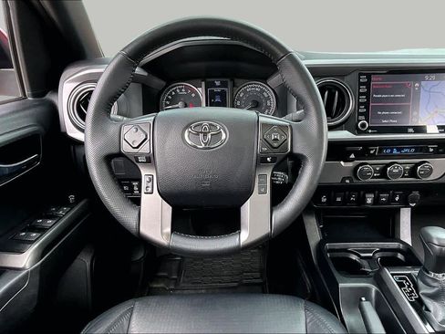 Used 2023 Toyota Tacoma TRD Sport w/ TRD Premium Sport Package RWD image 6