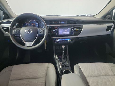 Used 2015 Toyota Corolla LE image 20
