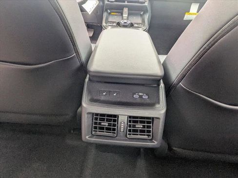 New 2026 Subaru Solterra AWD/4WD image 13