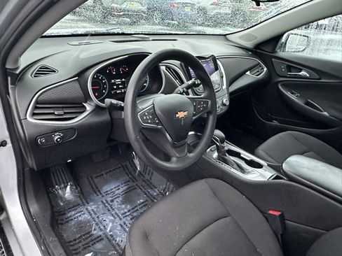 Used 2021 Chevrolet Malibu LS w/ Driver Confidence Package II image 28
