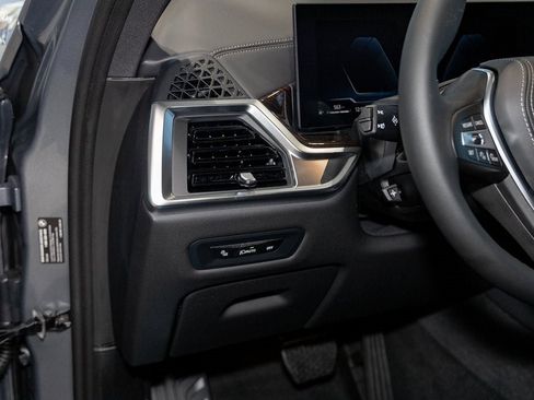 New 2026 BMW X5 xDrive40i image 14