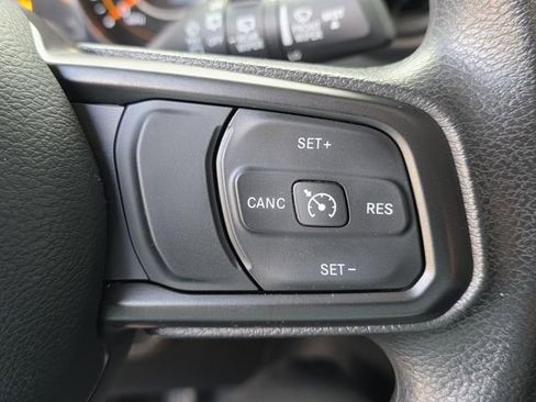 Used 2023 Jeep Wrangler Willys image 23