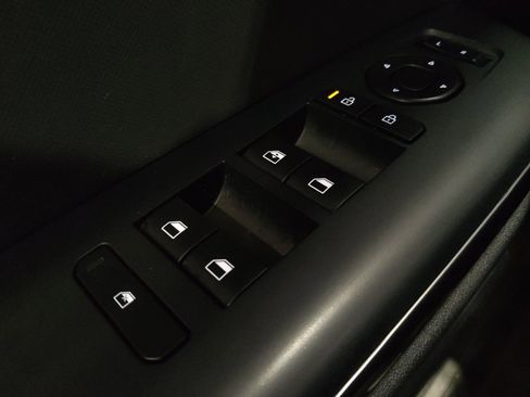 Used 2025 Kia K4 FWD image 27