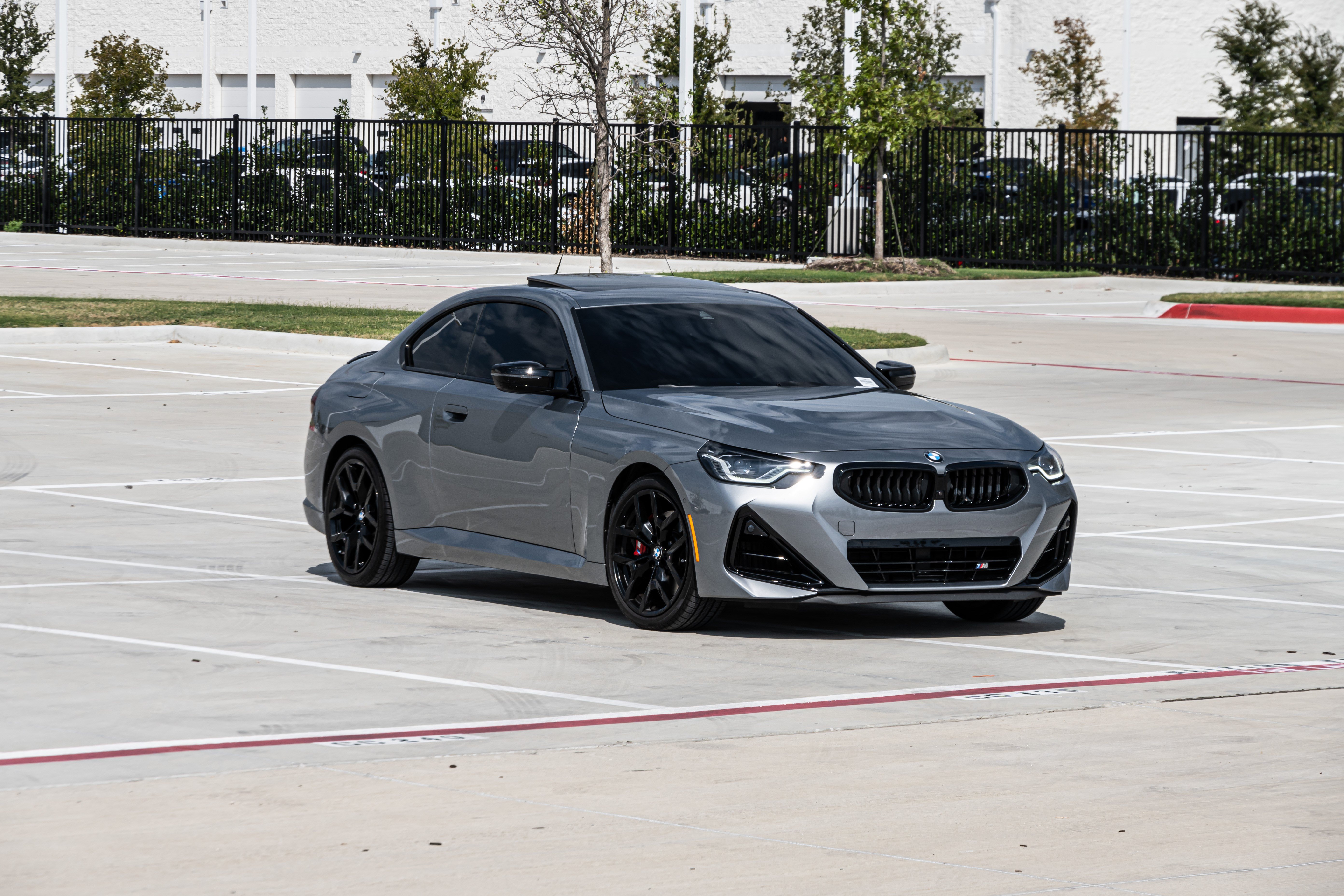 Used 2026 BMW M240i Coupe w/ Premium Package RWD image 31