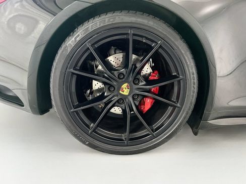 Used 2019 Porsche 911 Targa 4S AWD/4WD image 30