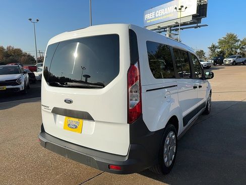 Used 2016 Ford Transit Connect XL image 6