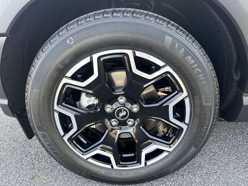 New 2025 Ford Bronco Sport Outer Banks w/ Outer Banks Tech Package+ AWD/4WD image 8
