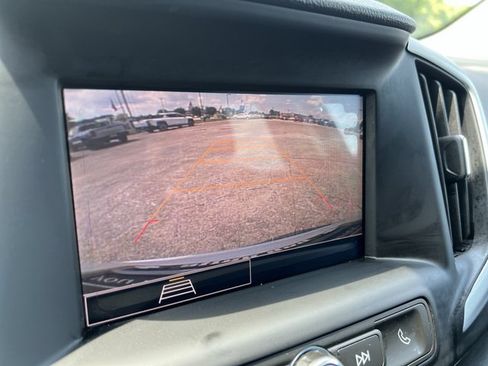 Certified 2023 GMC Terrain SLE w/ Driver Convenience Package AWD/4WD image 15