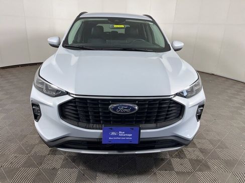 Certified 2025 Ford Escape Platinum image 2