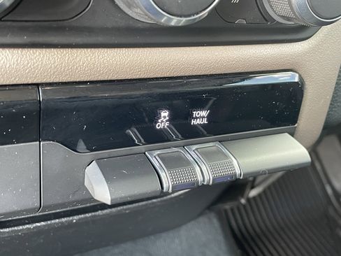 Used 2022 RAM 1500 Laramie image 27