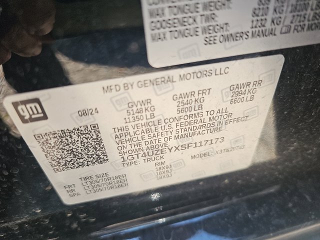 Used 2025 GMC Sierra 2500 AT4X AWD/4WD image 19