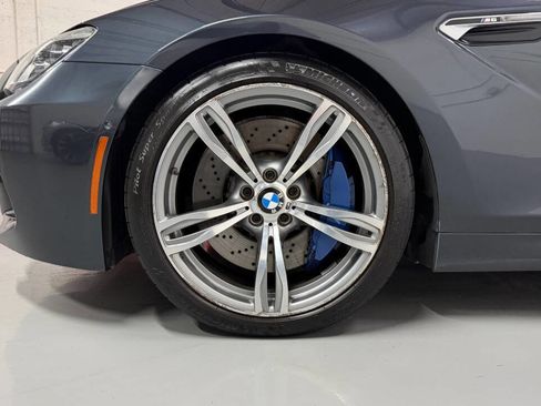 Used 2013 BMW M6 Convertible RWD image 40