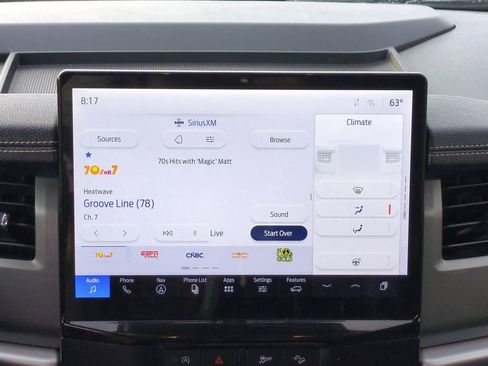 Used 2024 Ford Expedition Max XLT image 18