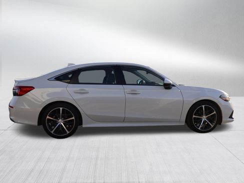 Used 2024 Honda Civic Touring image 8