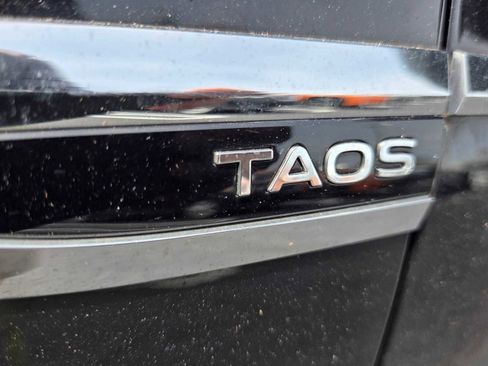 Used 2022 Volkswagen Taos SE image 7