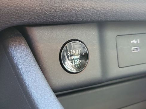 Certified 2024 Nissan Rogue SV w/ SV Premium Package image 41