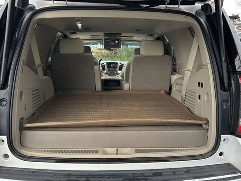 Certified 2016 GMC Yukon Denali w/ Open Road Package image 32