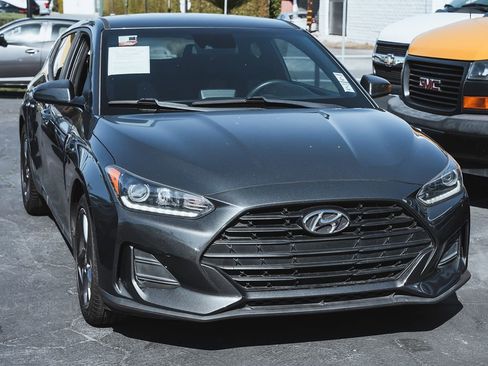 Used 2019 Hyundai Veloster 2.0 image 4
