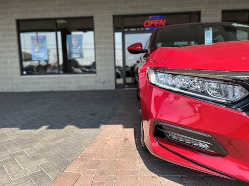Used 2019 Honda Accord Sport image 26